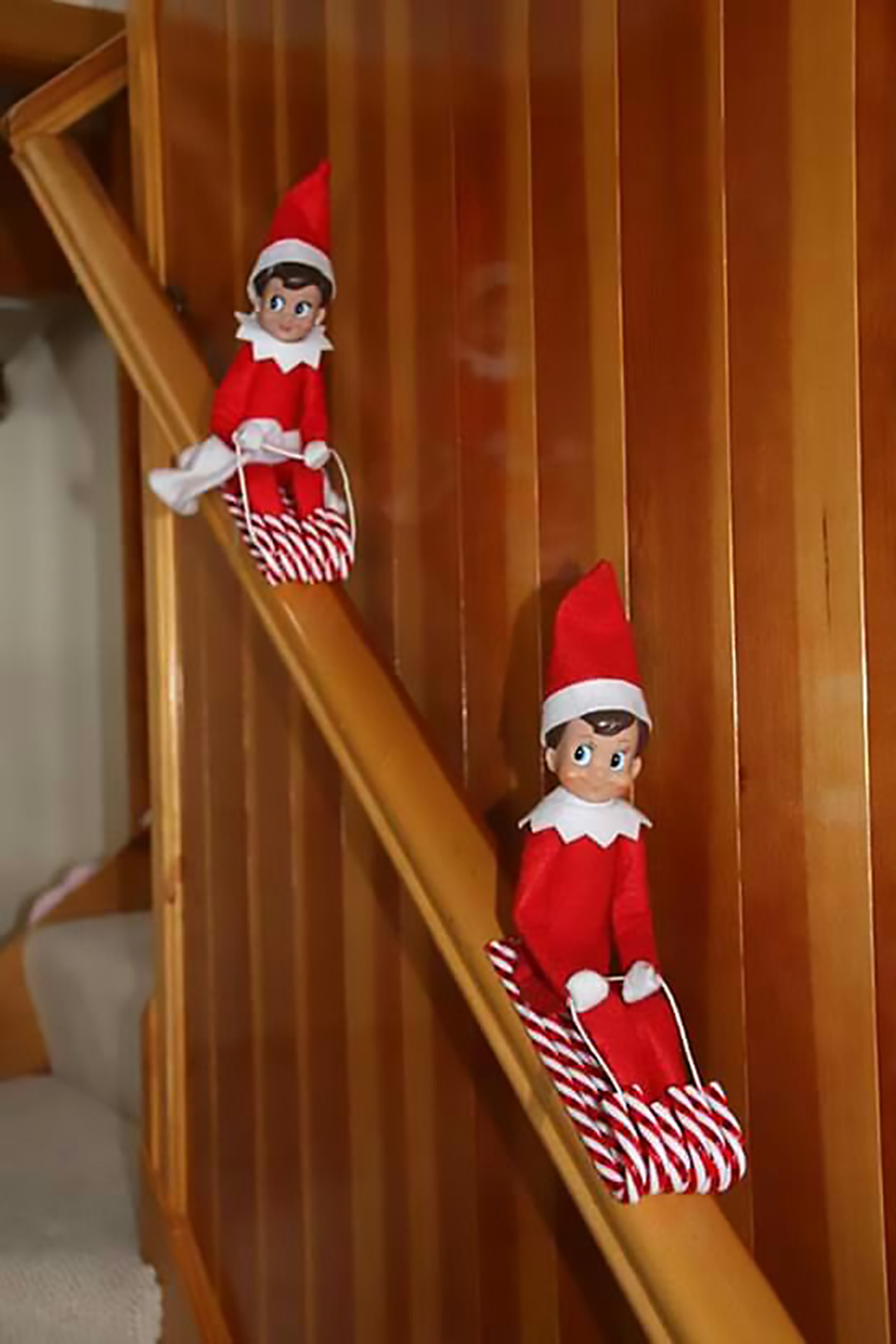 A FAMILY TRADITION | ELF ON TE SHELF