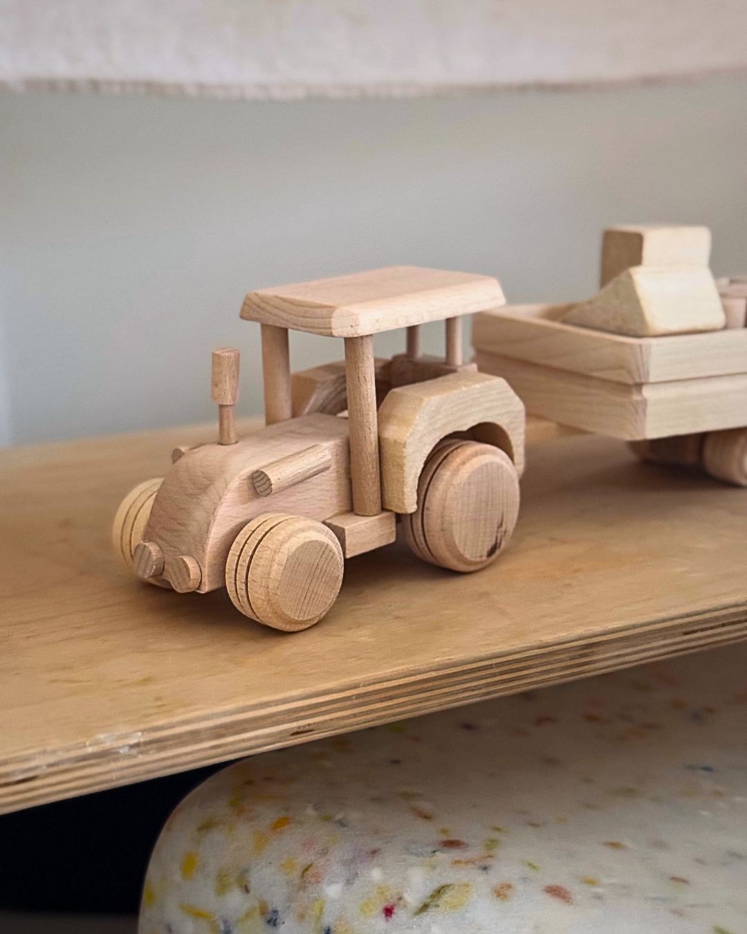 WOODEN TOY | TRACTOR WITH TRAILER & BLOCKS