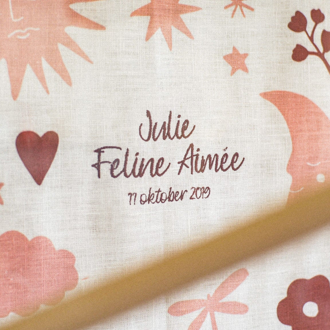 Een geboorte poster in het roze