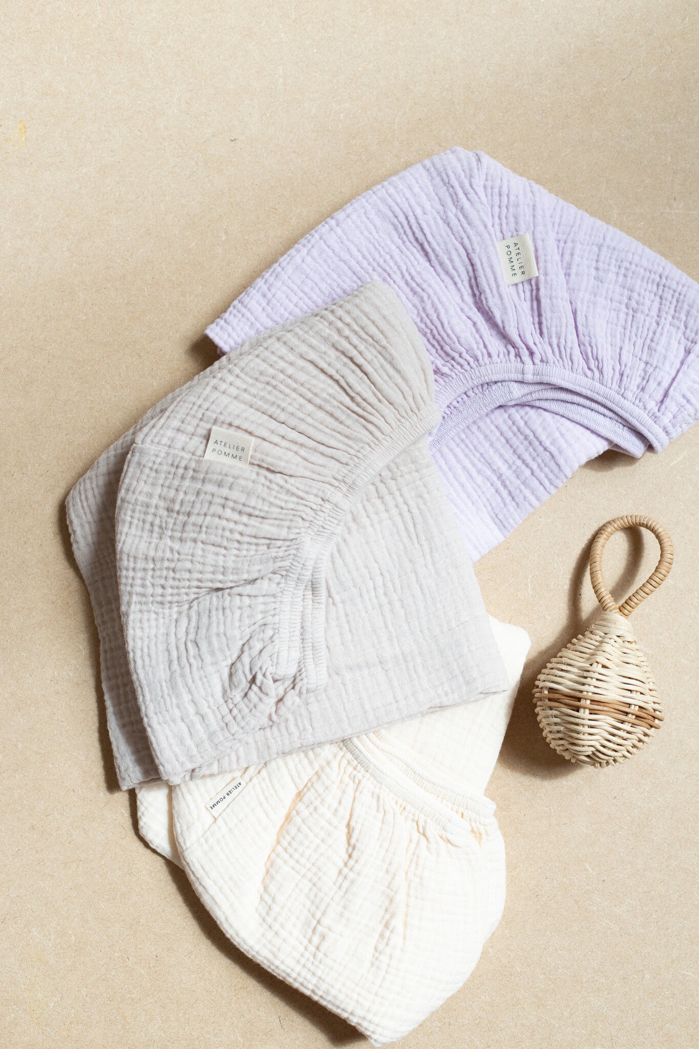 Fitted sheet crib cosy white