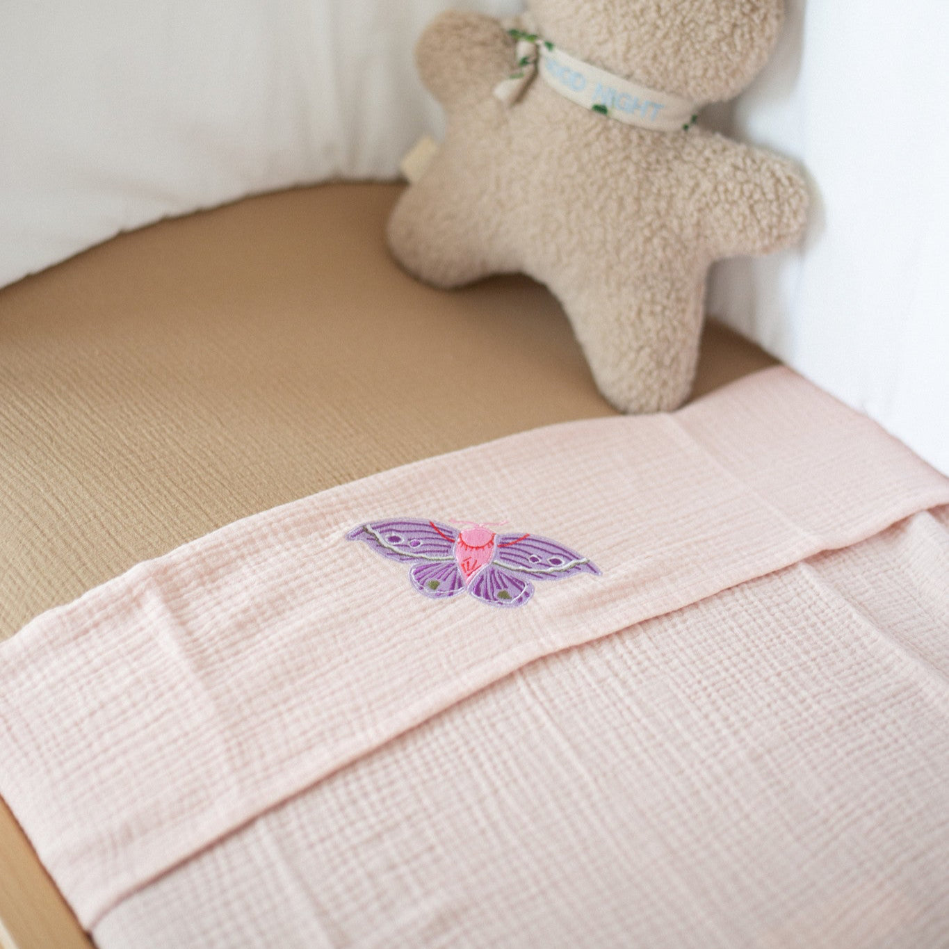 Flat sheet crib pinky promise