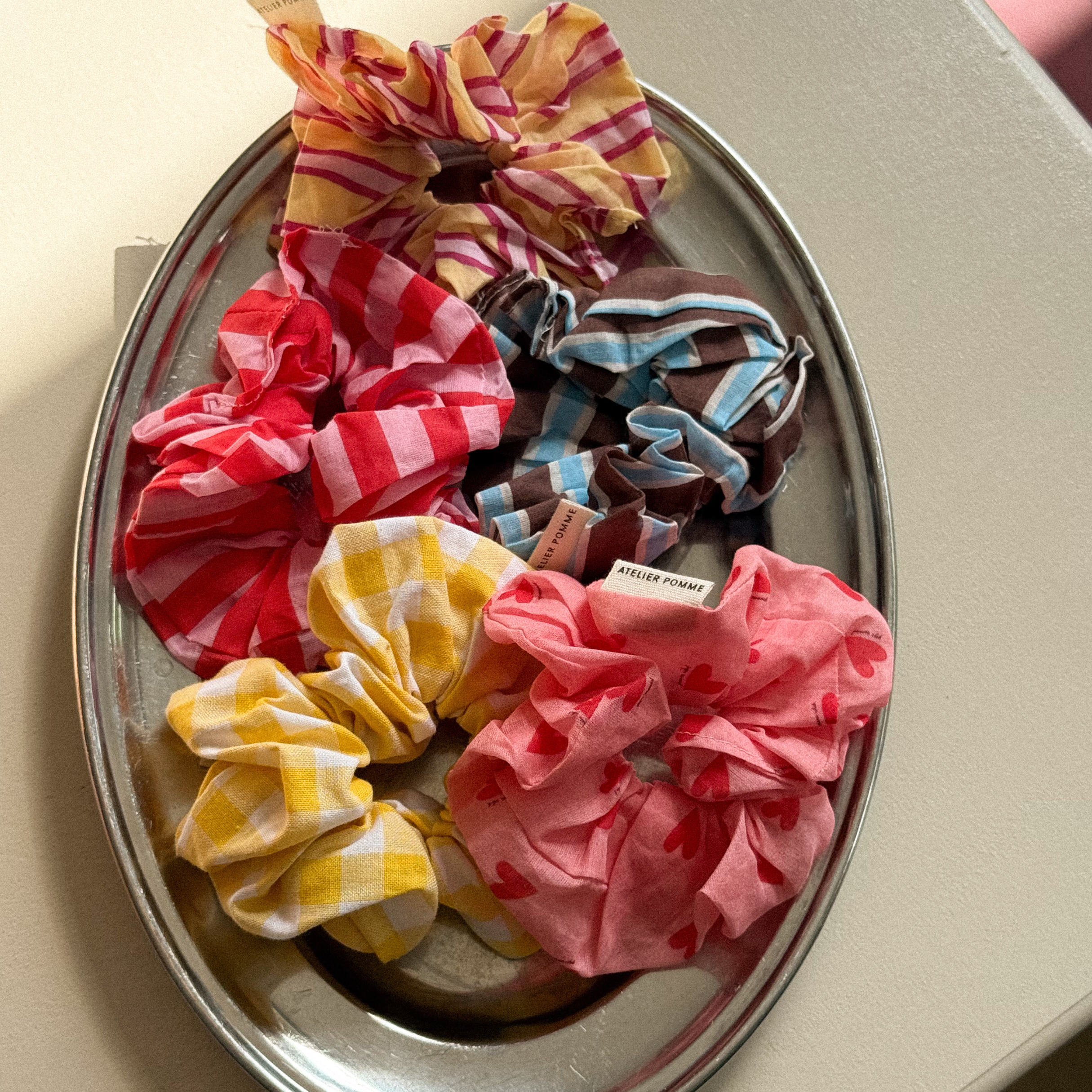 Gestreepte scrunchie