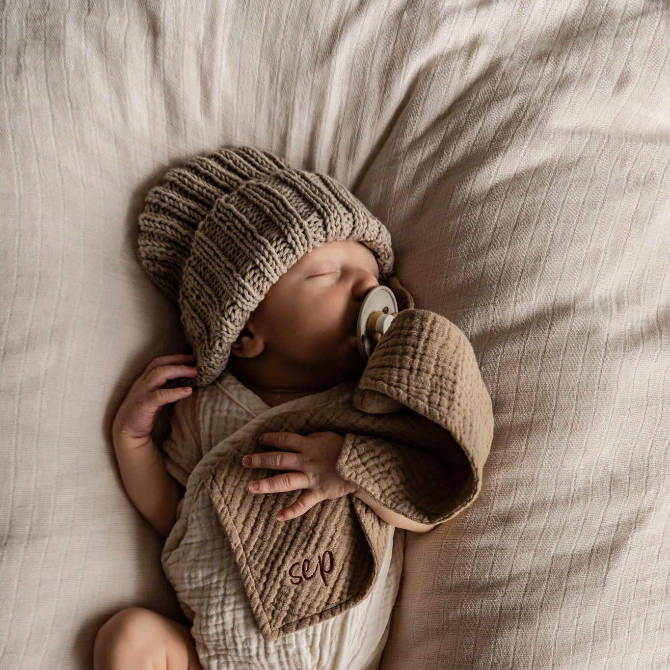 Speendoekje fine brown