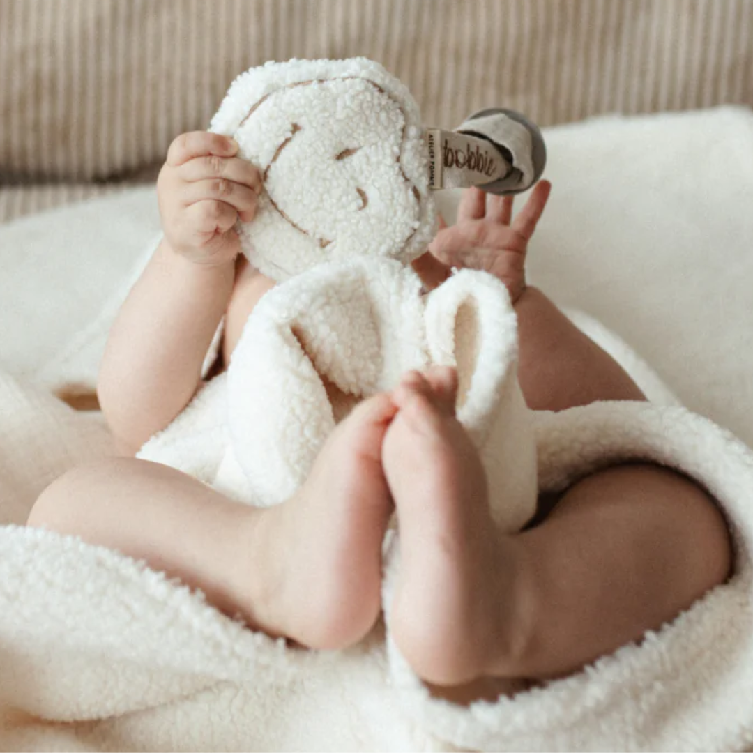 Een speendoekje van teddy in het wit