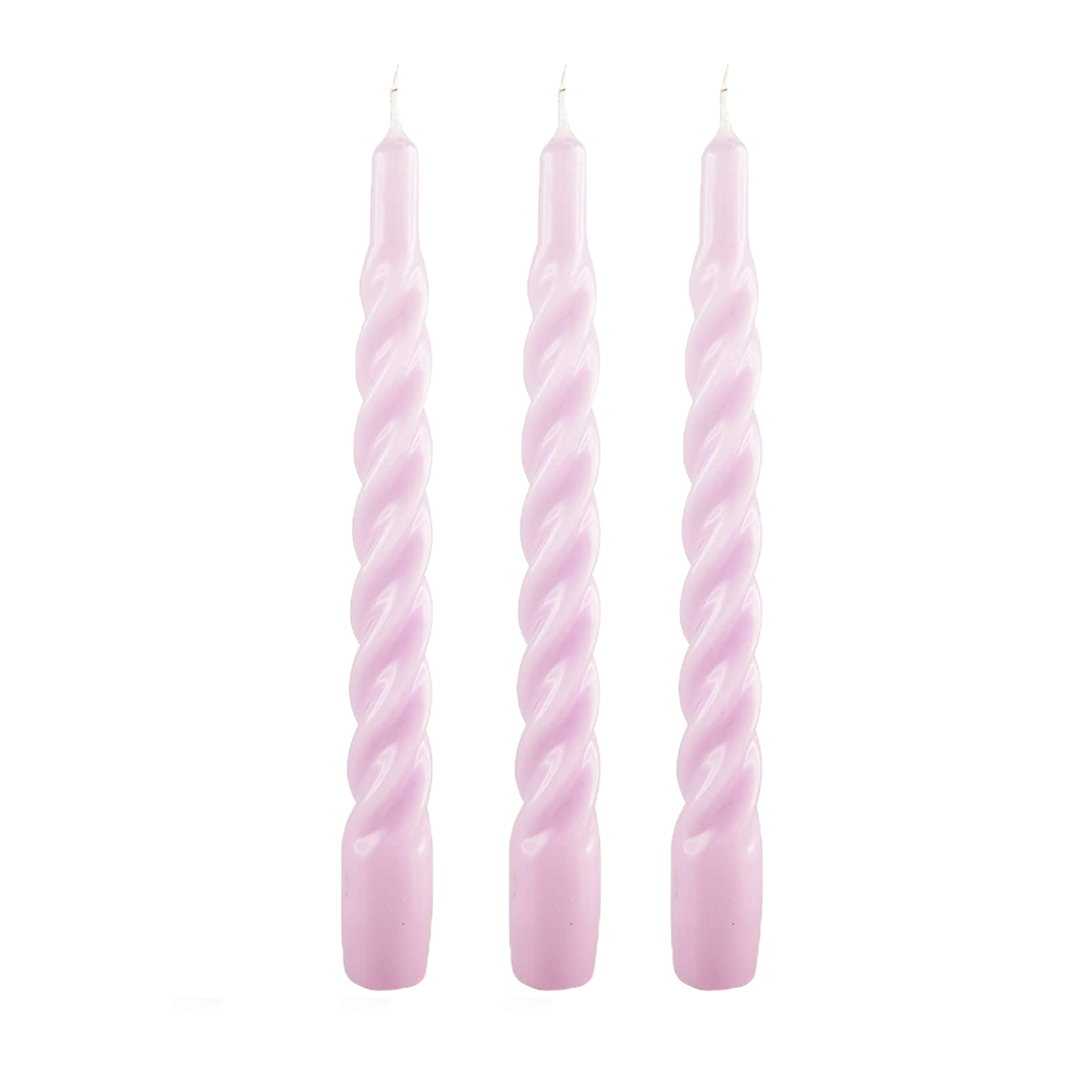 3 gedraaide kaarsen in het licht roze. Twisted candles. Leuk om cadeau te geven.