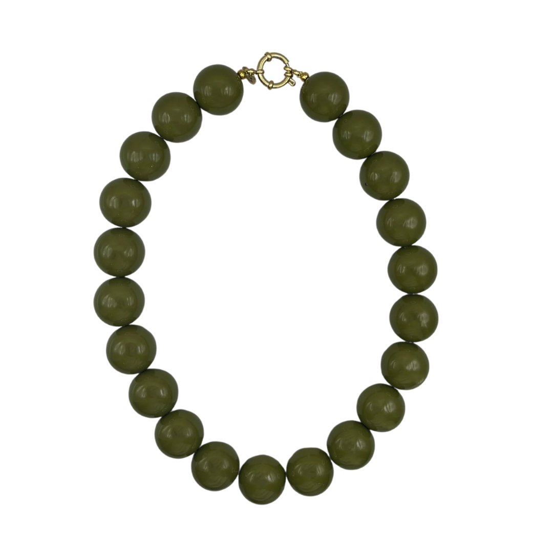 Een groene kralenketting