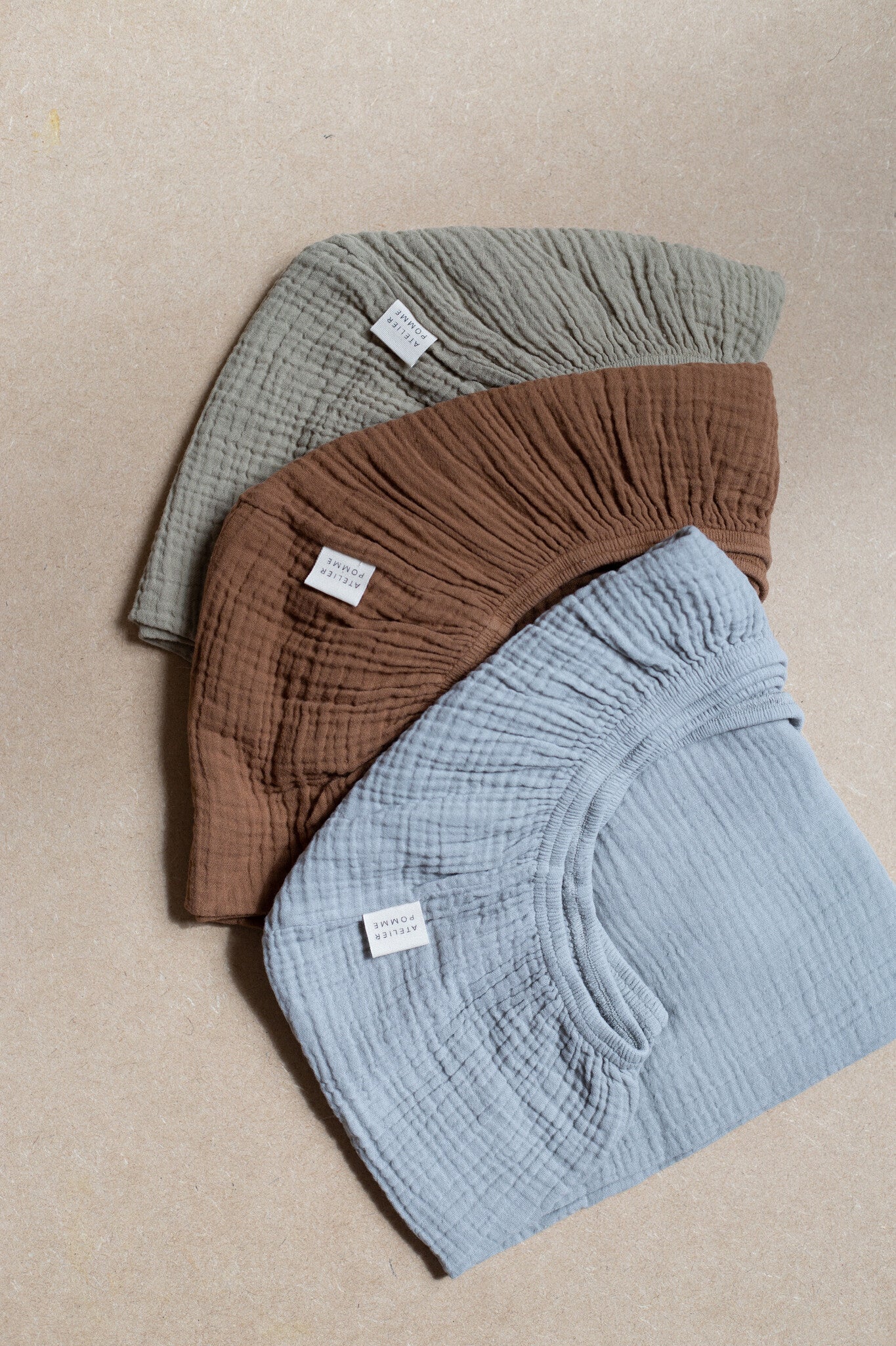 HOESLAKEN WIEG | FEELIN&