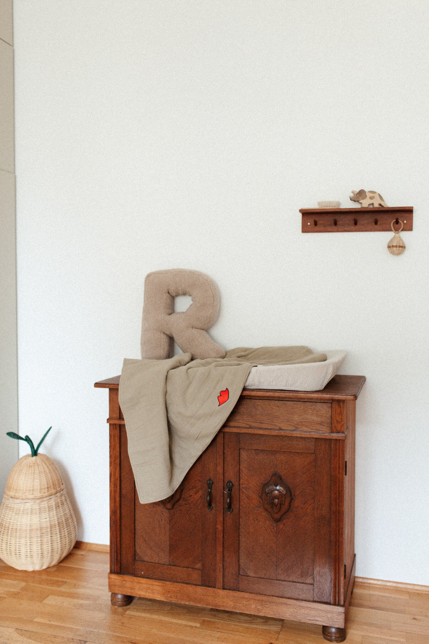 groen deken voor maxi-cosy gemaakt van organisch katoen