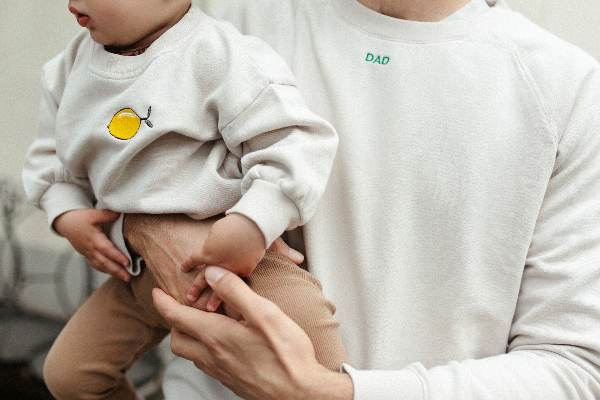 MEN SWEATER | BONJOUR BEIGE