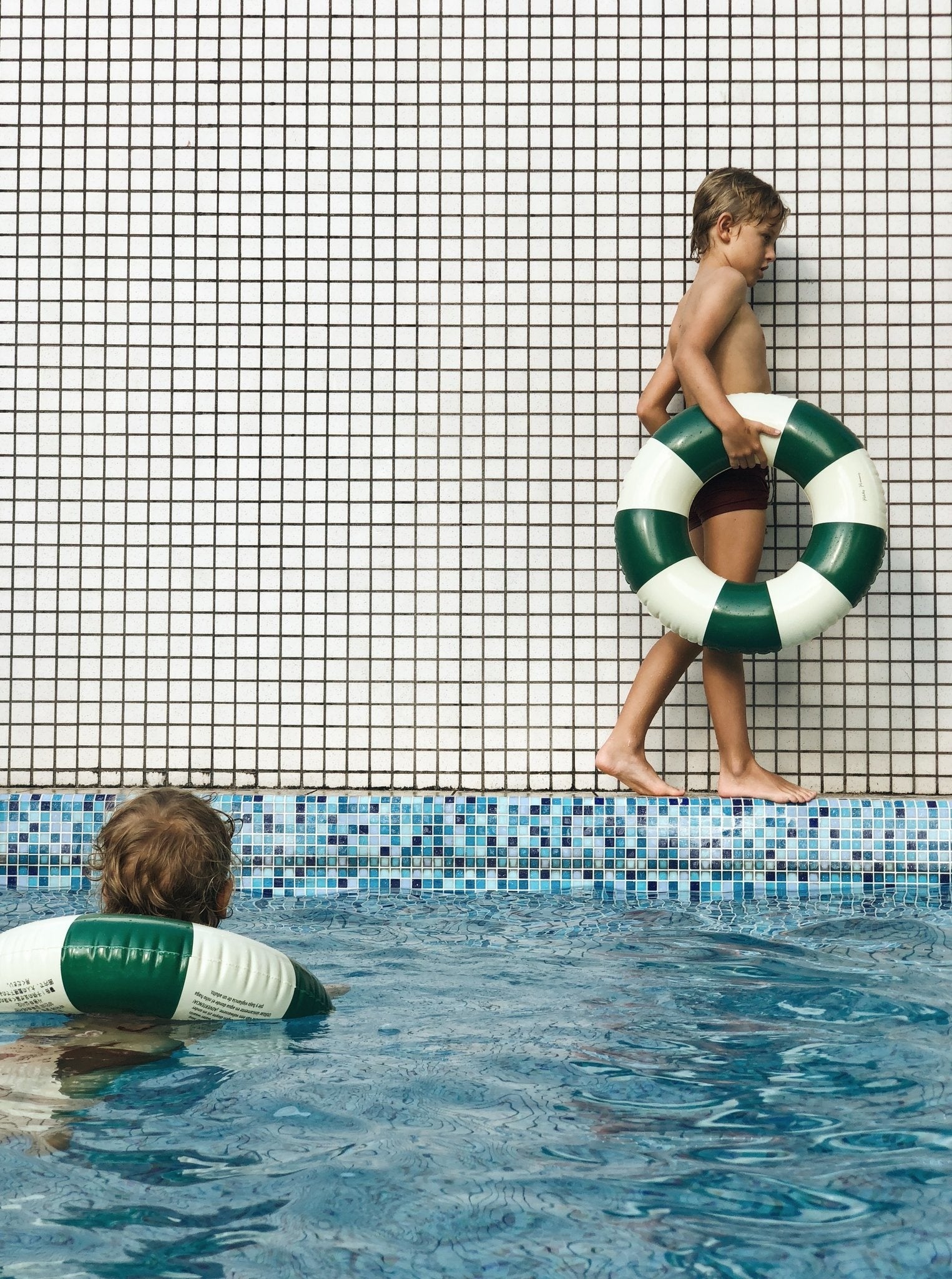 ICONIC FLOATS | OXFORD GREEN