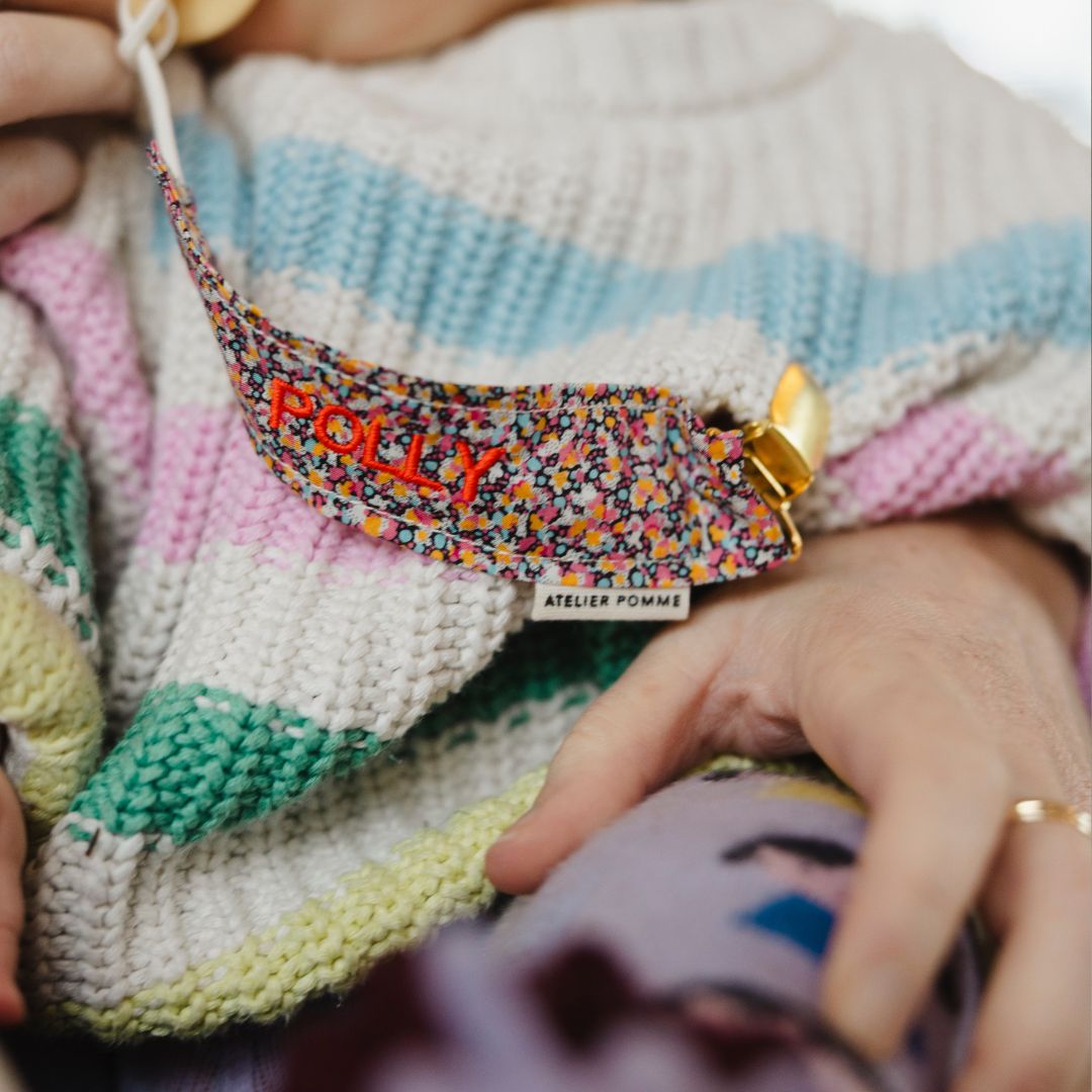 PACIFIER CORD | NO RAIN, NO FLOWERS PINK