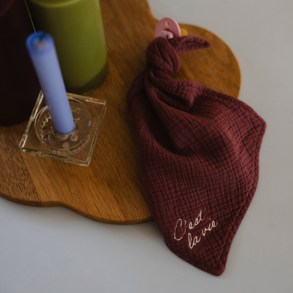 SPEENDOEKJE CUDDLE | BURGUNDY BOO