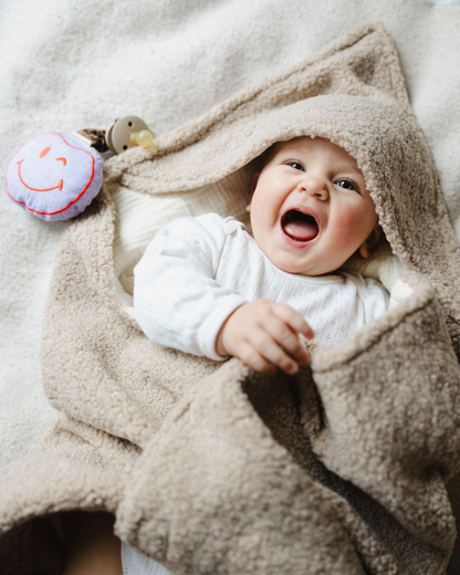 TEDDY HOODED BLANKET | BONJOUR BEIGE