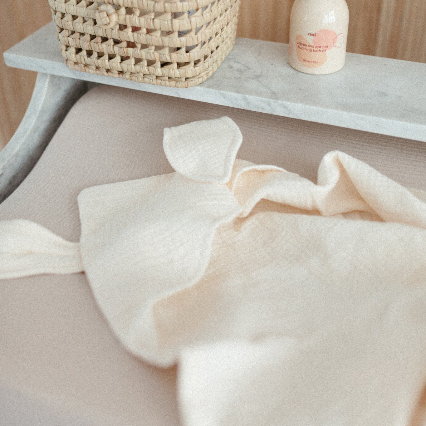 Bath cape