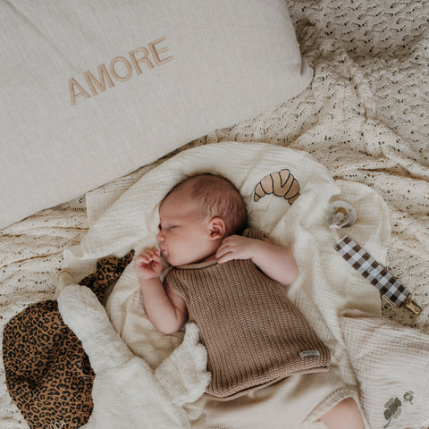 KUSSEN | LOVELY LINNEN