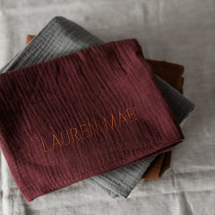 FLAT SHEET COT | BURGUNDY BOO