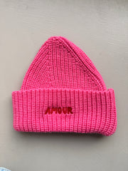 WMN BEANIE BLOWY BUBBLEGUM | AMOUR