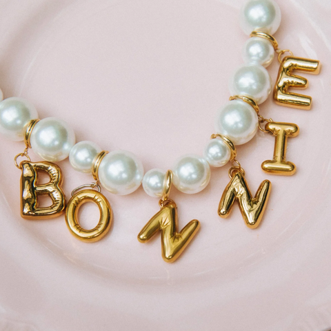 LETTER BIG PENDANT