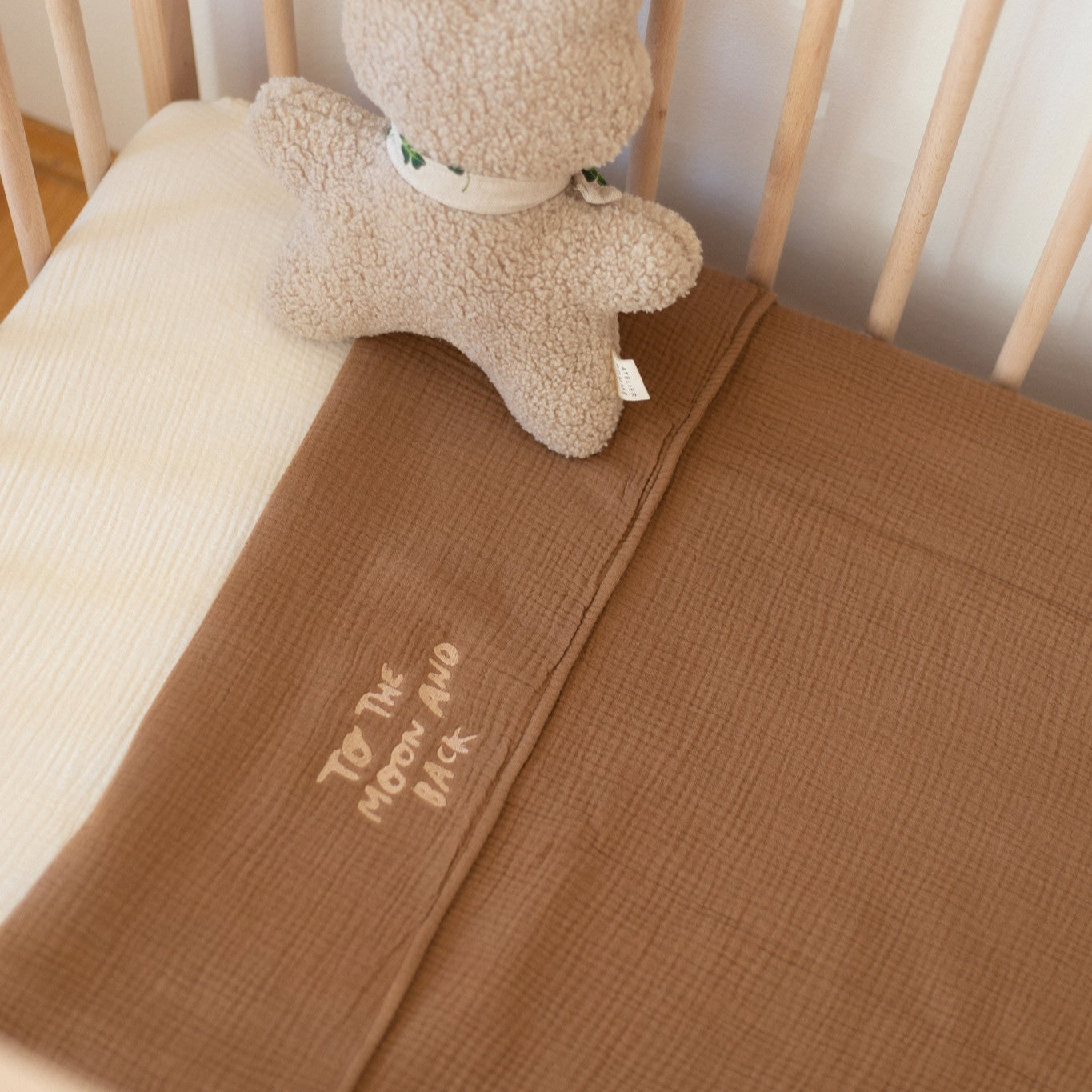 Muslin blanket better brownie