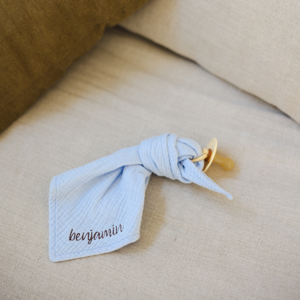 PACIFIER CLOTH CUDDLE | DREAMY BLUE