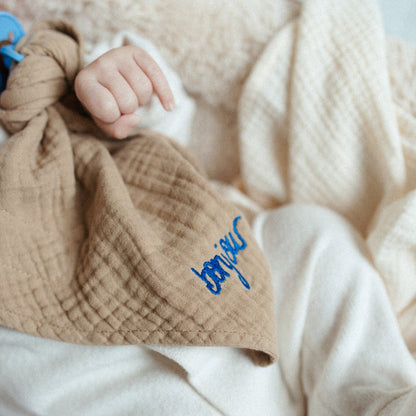 Speendoekje fine brown