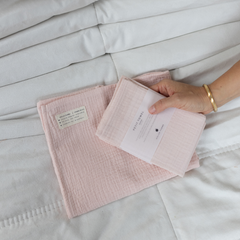 PETIT TOWEL | PINKY PROMISE