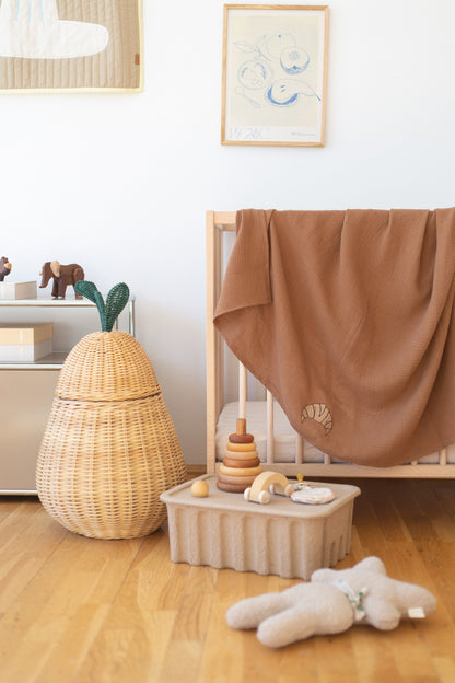 FLAT SHEET COT | BETTER BROWNIE
