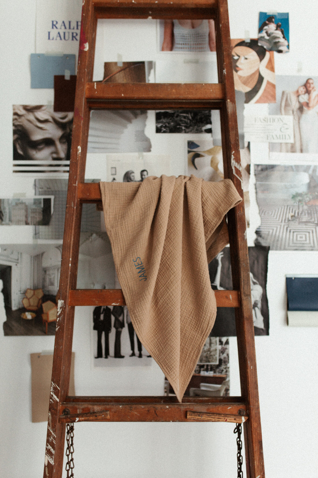 HUGE TOWEL | FINE BROWN