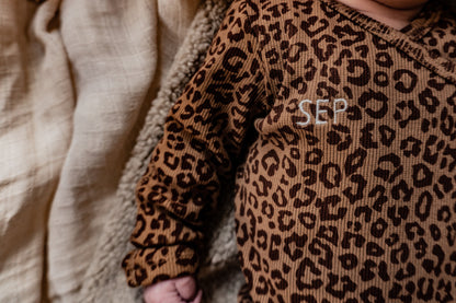 ROMPER WRAP THE BABY  | LEOPARD