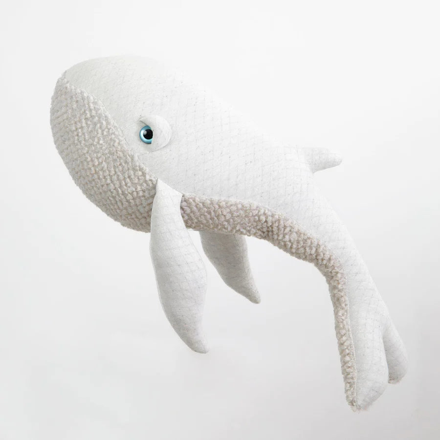 THE WHALE - ALBINO