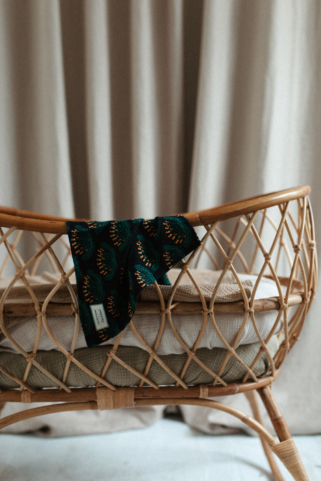 ROSA DE WEERD FLOWER CHILD | PETIT TOWEL