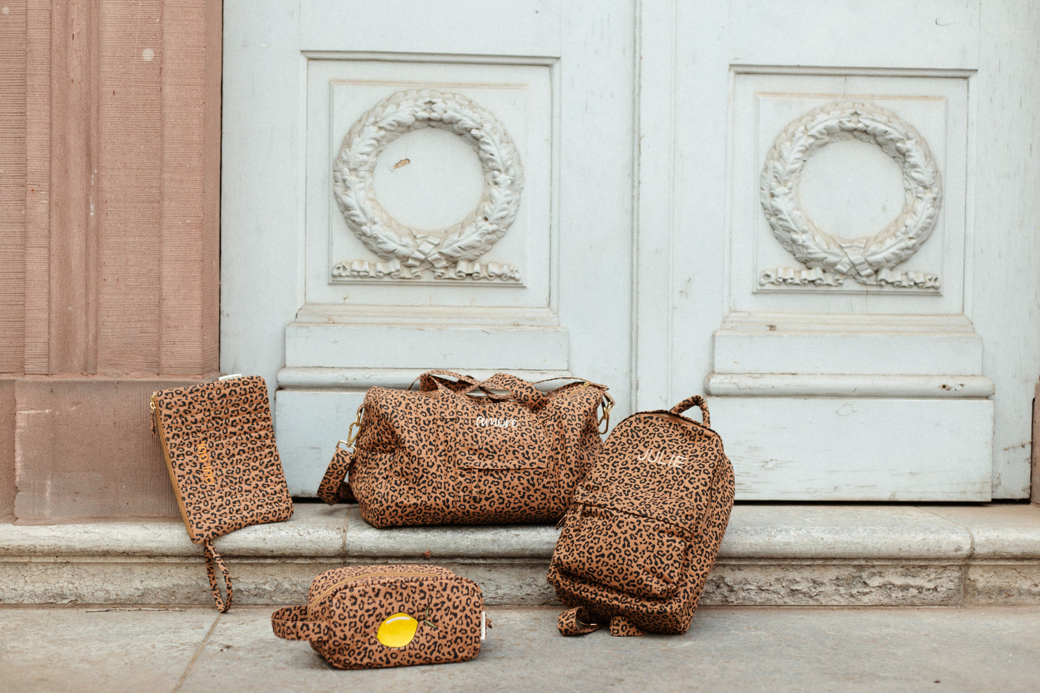 THE FLAT POUCH  | LEOPARD