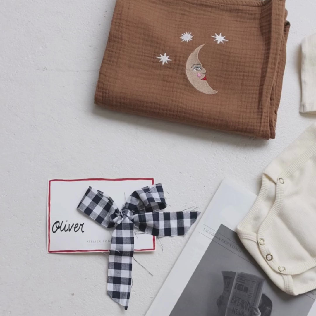 giftbox met romper, laken, handdoek