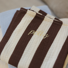 HUGE TOWEL | THE BROWN STRIPE